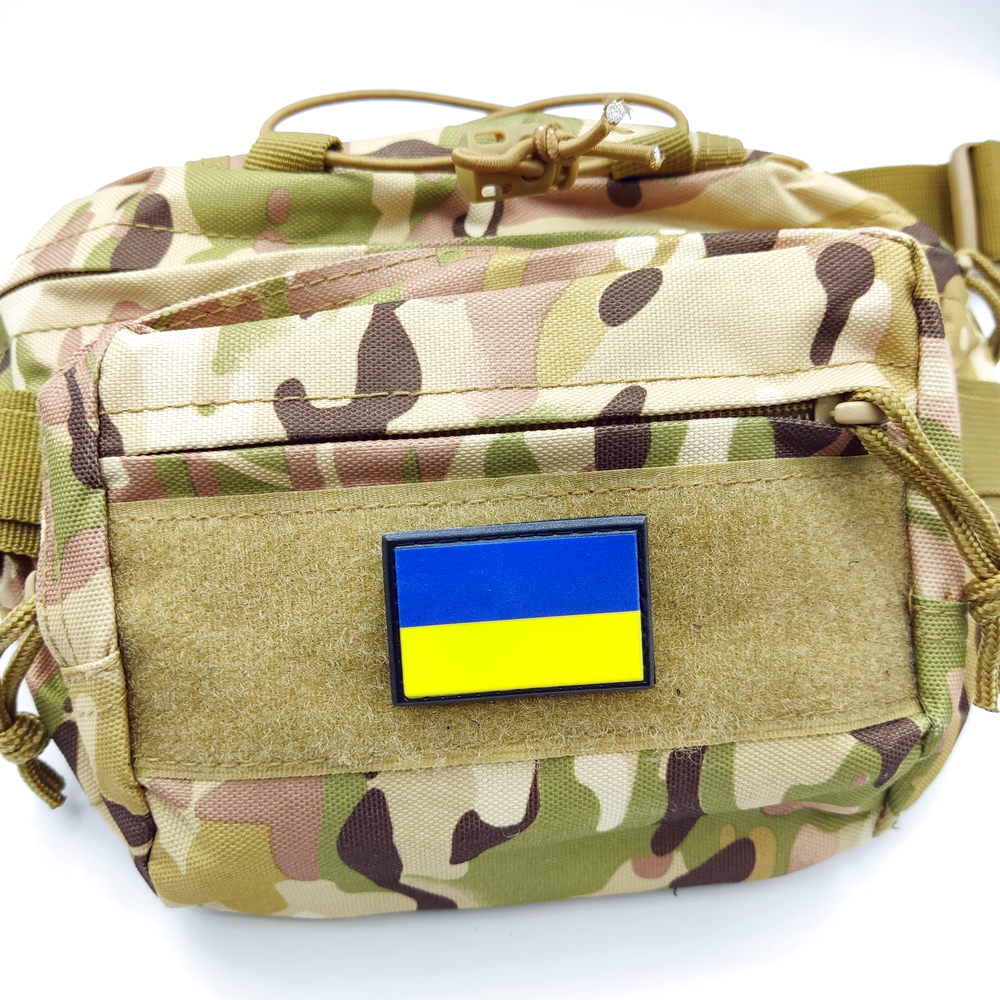Нарукавный знак флаг Украины черный   30*45 мм